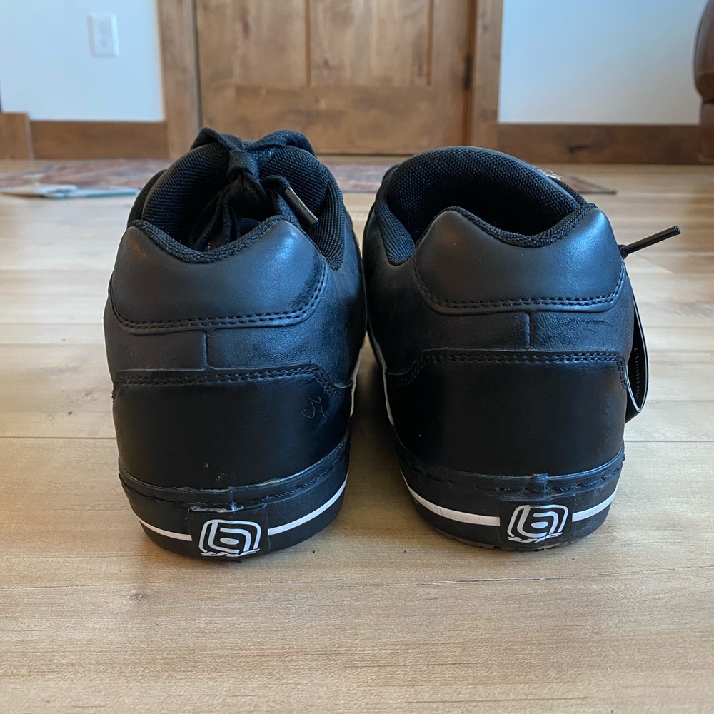 The BMX cycling Black and white European 44 men’s 11 new shoes - Picture 5 of 13